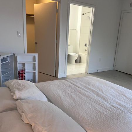 Master Bed Room In Calle Ocho Miami Extérieur photo