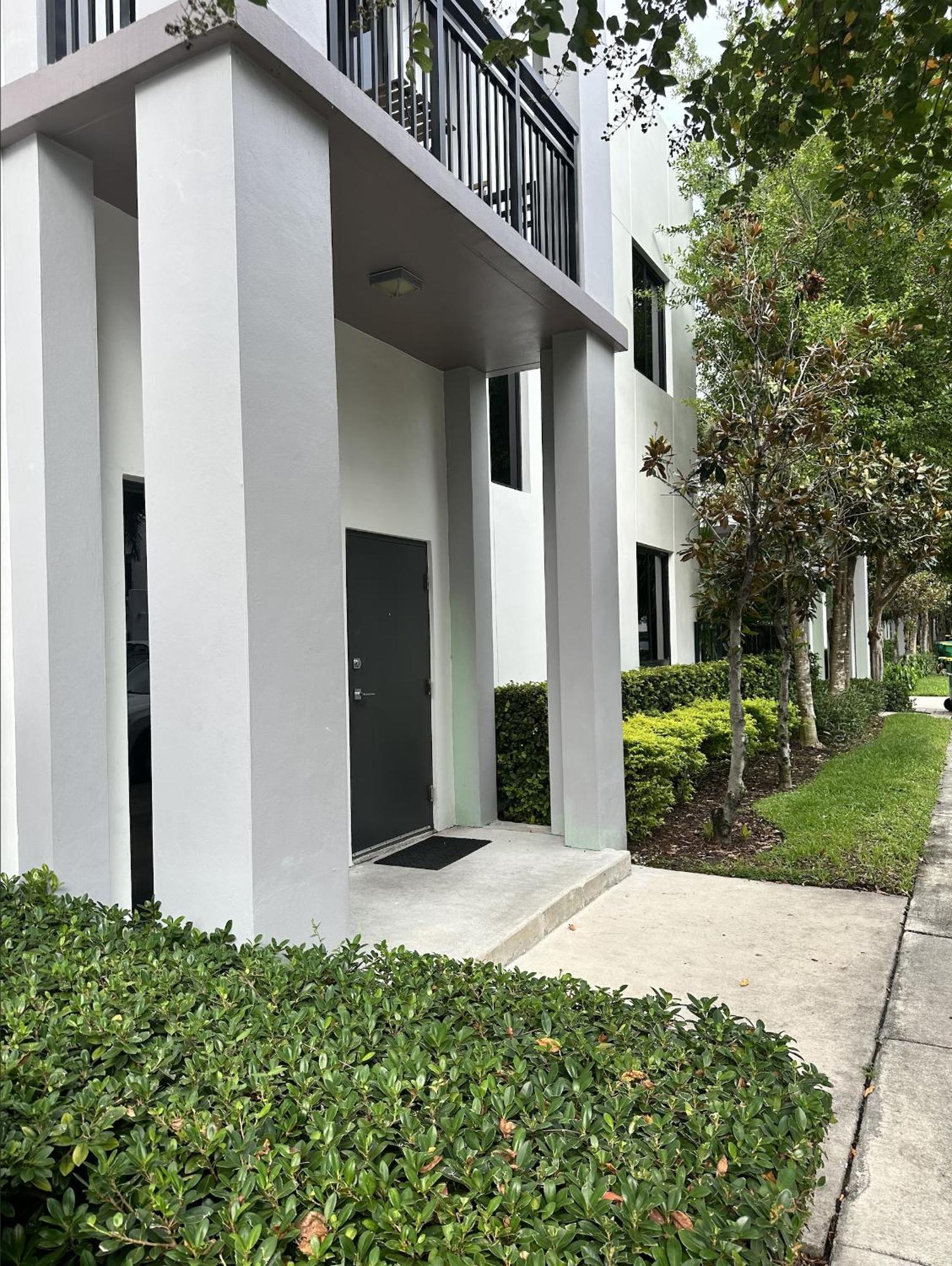 Master Bed Room In Calle Ocho Miami Extérieur photo