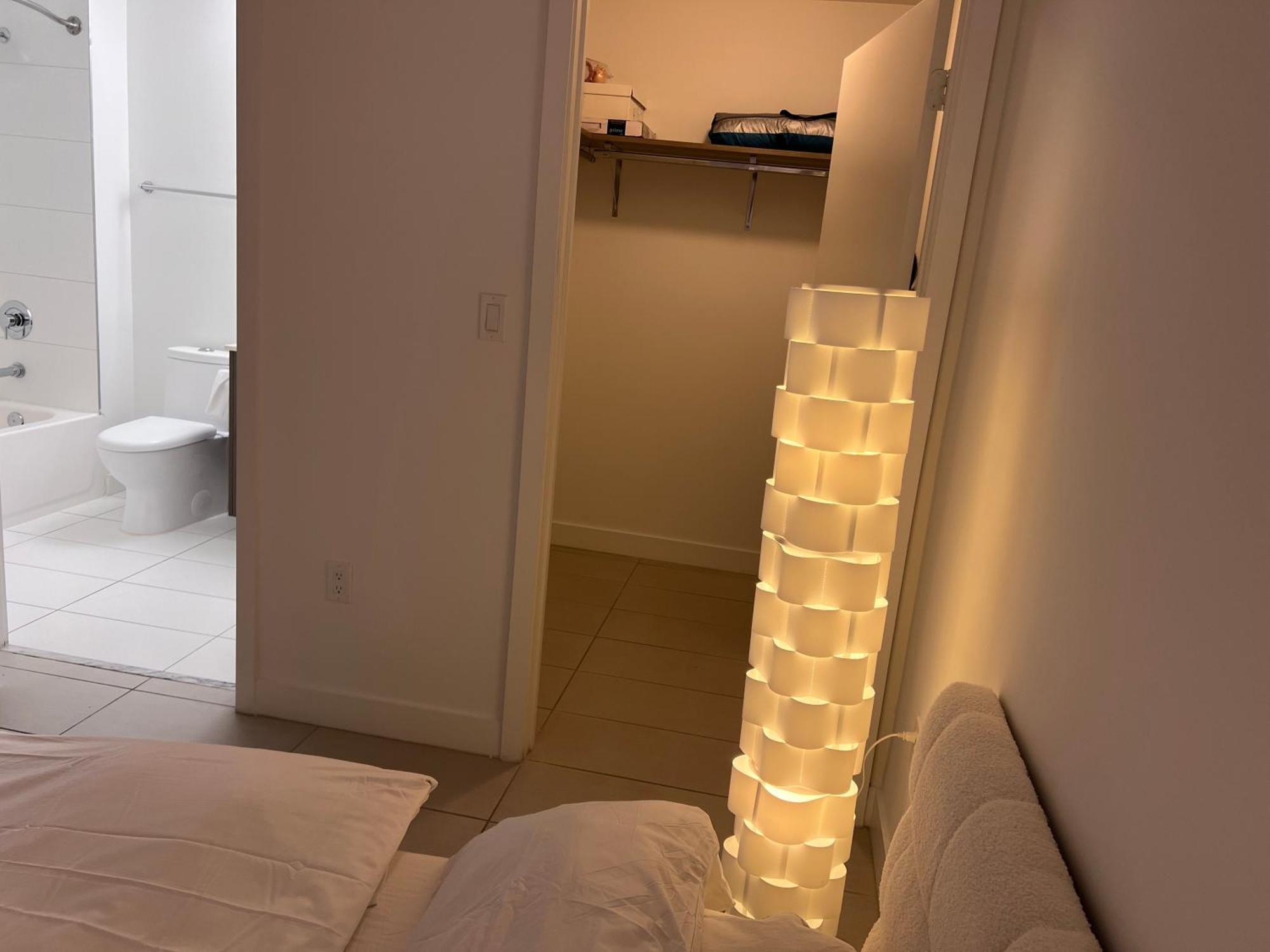 Master Bed Room In Calle Ocho Miami Extérieur photo